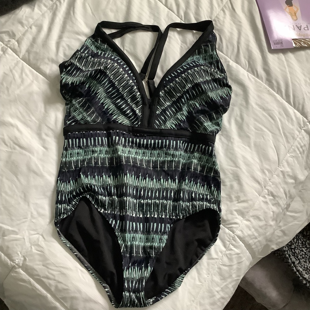 ☀️☀️☀️ DreamSuit One Piece Swimsuit